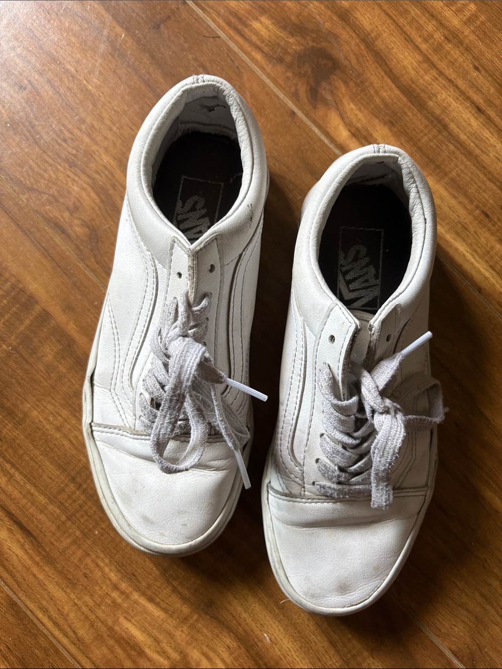 Vans White Low-Top Sneakers with Side Stripe